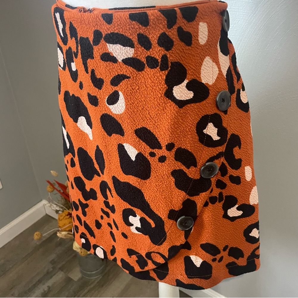 Anthropologie Maeve orange leopard print mini wrap skirt - Picture 3 of 9